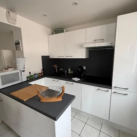 Bel En Plein Centre De Apartamento Cabourg